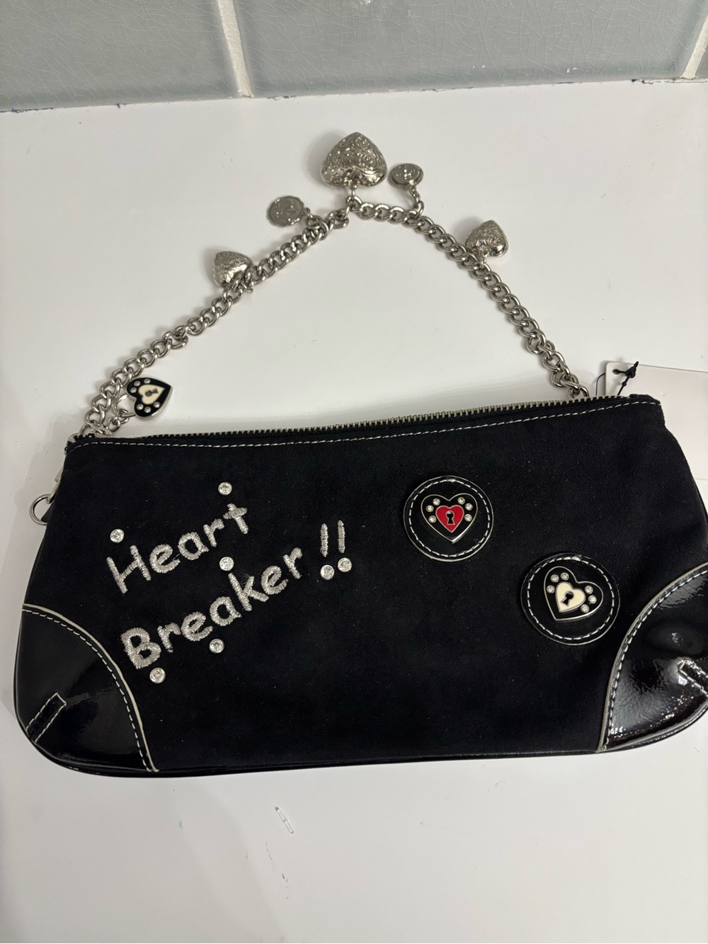 Kathy Van Zeeland Heart Breaker shoulder bag